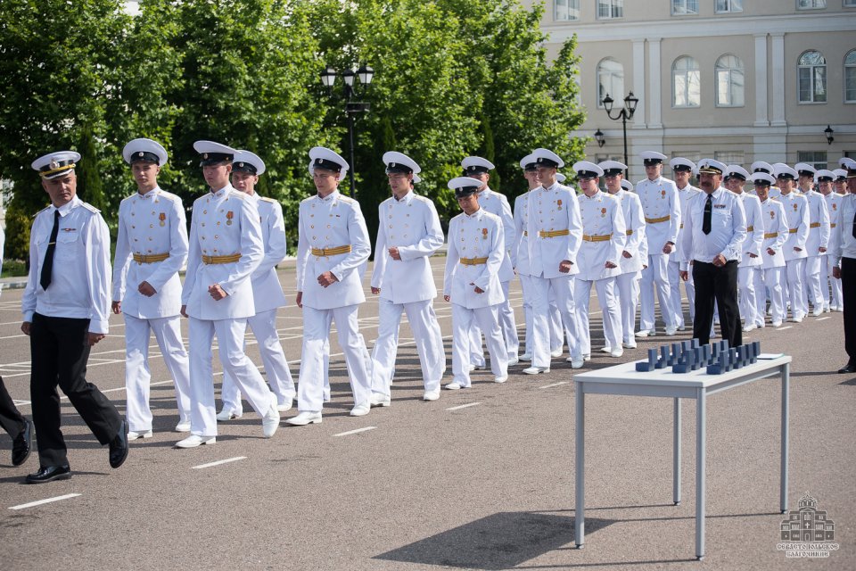 Выпуск в НВМУ Севастополь. НВМУ 2019 выпуск. Выпуск нахимовцев 2019. Новороссийск военно Морское училище.