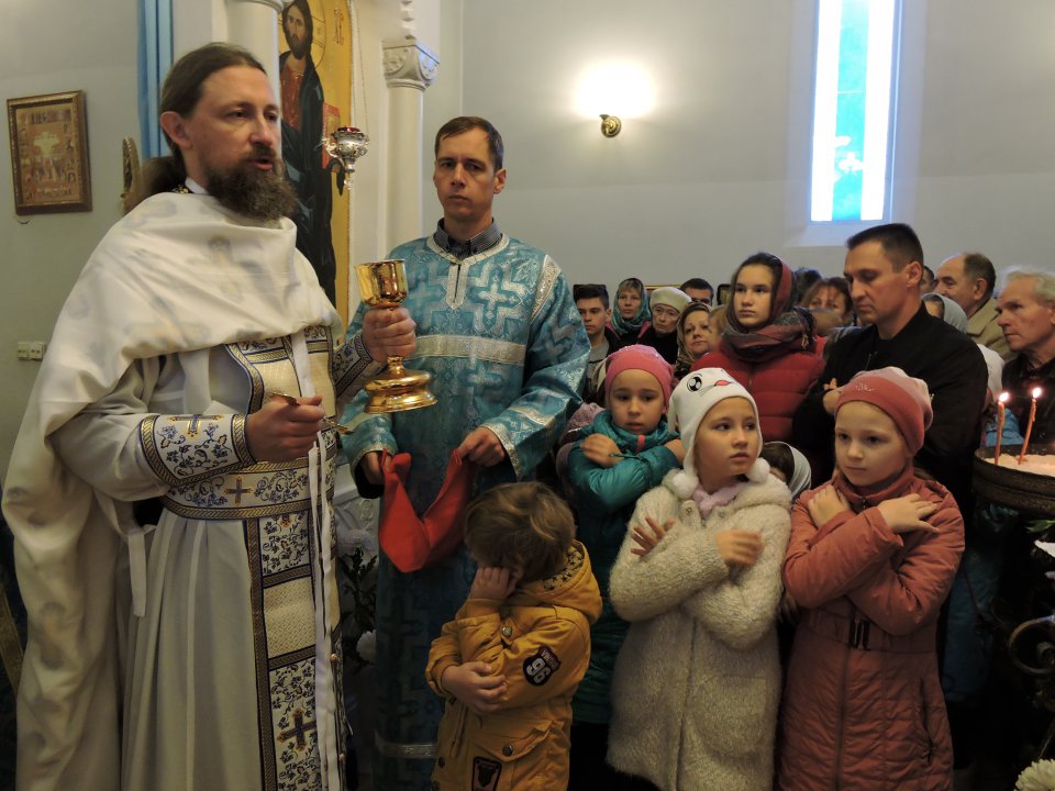 Храм Десногорск всех скорбящих священники