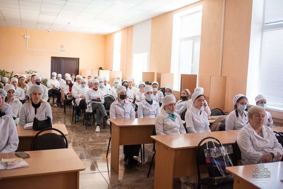 Московский севастополь медицинский. Колледж имени жени Дерюгиной. Медколледж Севастополь. Училище жени Дерюгиной Севастополь. Севастопольский медицинский колледж Апалькова.