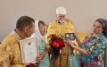 Награда «За любовь и верность» прихожанам храма святых первоверховных апостолов Петра и Павла