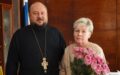 Священник поздравил с Днем учителя директора школы №22